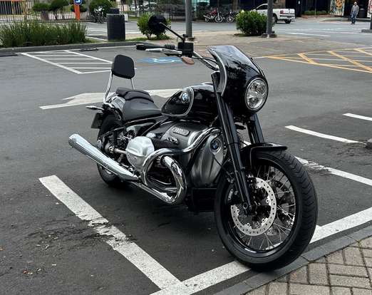 BMW-R 18 BMW-R 18-2023