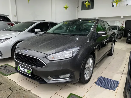 FORD FOCUS 2.0 SE PLUS 16V FLEX 4P POWERSHIFT