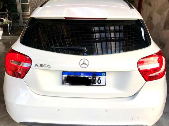 MERCEDES-BENZ-A 200-1.6 TURBO URBAN 16V GASOLINA 4P AUTOMÁTICO MERCEDES-BENZ-A 200-2014