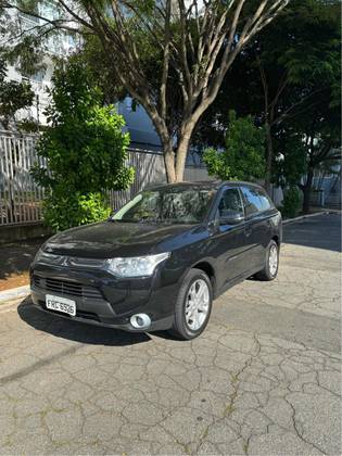 MITSUBISHI OUTLANDER 2.0 16V GASOLINA 4P AUTOMÁTICO