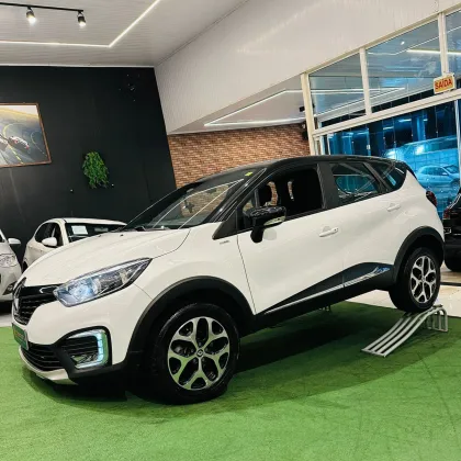 RENAULT CAPTUR 1.6 16V SCE FLEX BOSE X-TRONIC