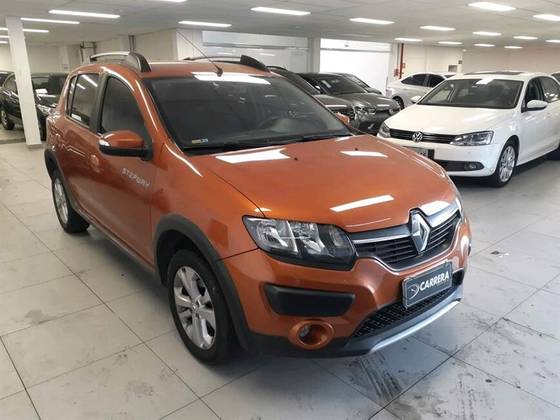 RENAULT SANDERO 1.6 STEPWAY 8V FLEX 4P MANUAL