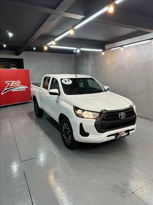 TOYOTA HILUX 2.8 D-4D TURBO DIESEL CD POWER PACK 4X4 MANUAL