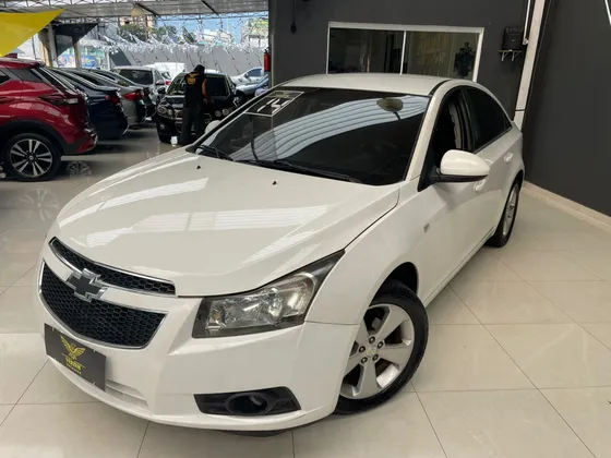 CHEVROLET CRUZE 1.8 LT 16V FLEX 4P MANUAL