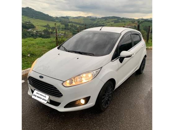 FORD FIESTA 1.6 TITANIUM HATCH 16V FLEX 4P POWERSHIFT