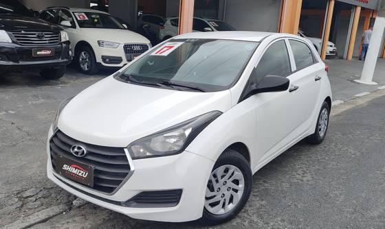 HYUNDAI HB20 1.0 COMFORT PLUS 12V FLEX 4P MANUAL