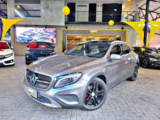 MERCEDES-BENZ GLA 250 2.0 16V TURBO GASOLINA SPORT 4P AUTOMÁTICO