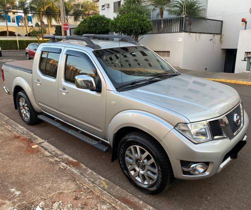 NISSAN FRONTIER 2.5 SL 4X4 CD TURBO ELETRONIC DIESEL 4P AUTOMÁTICO