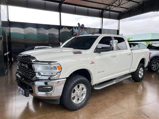 RAM 2500 6.7 I6 TURBO DIESEL LARAMIE CD 4X4 AUTOMÁTICO