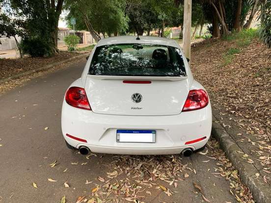 VOLKSWAGEN-FUSCA-2012