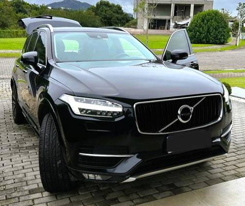 VOLVO XC90 2.0 D5 DIESEL MOMENTUM AWD GEARTRONIC
