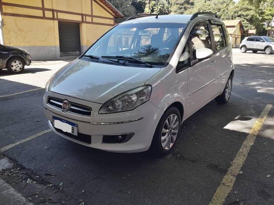 FIAT IDEA 1.6 MPI ESSENCE 16V FLEX 4P MANUAL