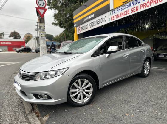 HONDA CIVIC 1.8 LXL 16V FLEX 4P AUTOMÁTICO