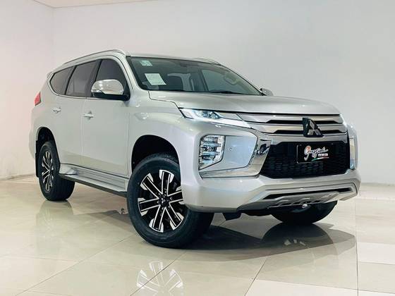 MITSUBISHI PAJERO SPORT 2.4 16V MIVEC TURBO DIESEL HPE AWD AUTOMÁTICO