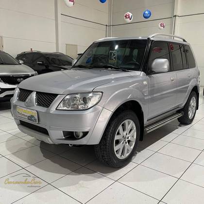 MITSUBISHI PAJERO TR4 2.0 4X2 16V 140CV FLEX 4P MANUAL