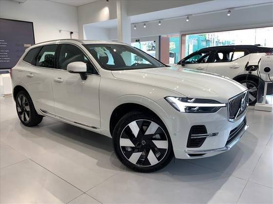 VOLVO XC60 2.0 T8 RECHARGE ULTIMATE AWD GEARTRONIC
