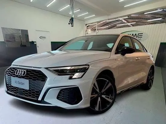 AUDI A3 2.0 40 TFSI MHEV SEDAN PERFORMANCE BLACK S-TRONIC
