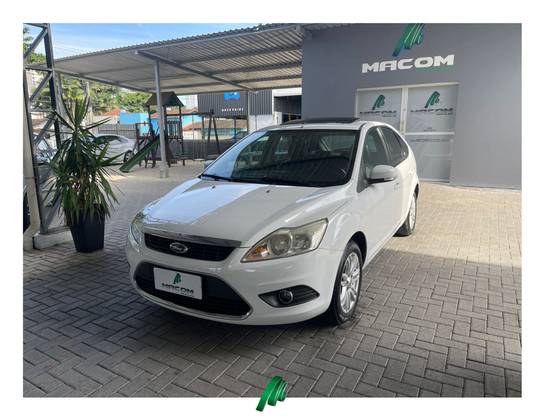 FORD FOCUS 2.0 GHIA 16V FLEX 4P AUTOMÁTICO