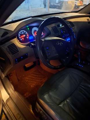 HYUNDAI-AZERA-2008