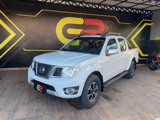 NISSAN FRONTIER 2.5 SL 4X4 CD TURBO ELETRONIC DIESEL 4P AUTOMÁTICO