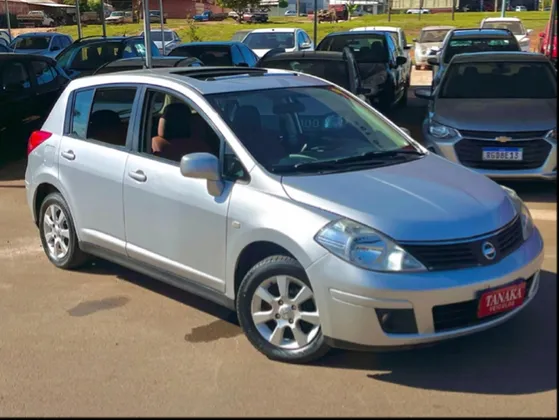 NISSAN TIIDA 1.8 S 16V FLEX 4P AUTOMÁTICO