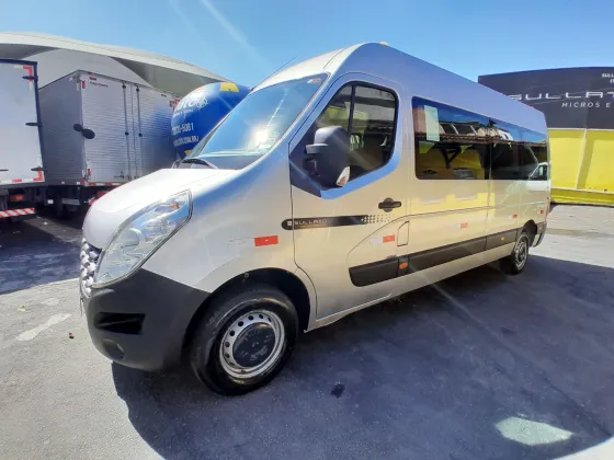 RENAULT MASTER 2.3 DCI MINIBUS EXECUTIVE L3H2 16 LUGARES 16V DIESEL 4P MANUAL