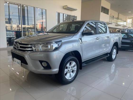 TOYOTA HILUX 2.7 SRV 4X2 CD 16V FLEX 4P AUTOMÁTICO