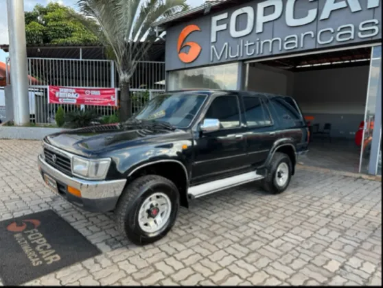 TOYOTA HILUX SW4 2.8 4X4 8V DIESEL 4P MANUAL