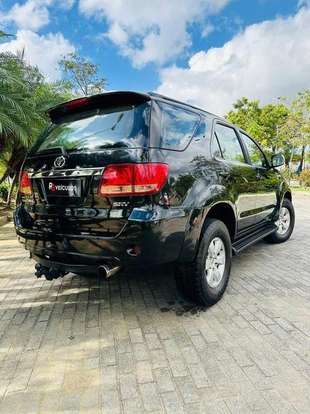 TOYOTA-HILUX SW4-2008