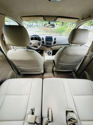 TOYOTA-HILUX SW4-2008