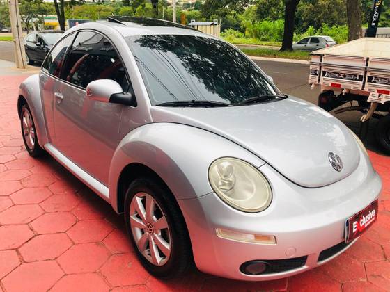 VOLKSWAGEN NEW BEETLE 2.0 MI 8V GASOLINA 2P AUTOMÁTICO