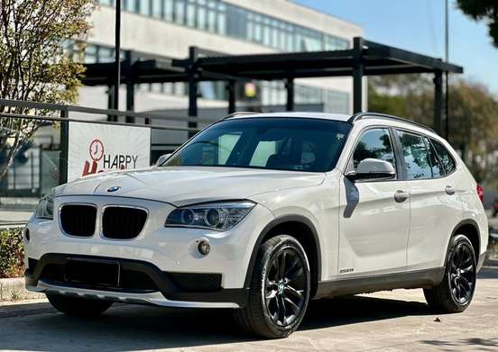 BMW-X1-2.0 16V TURBO ACTIVEFLEX SDRIVE20I 4P AUTOMÁTICO BMW-X1-2015