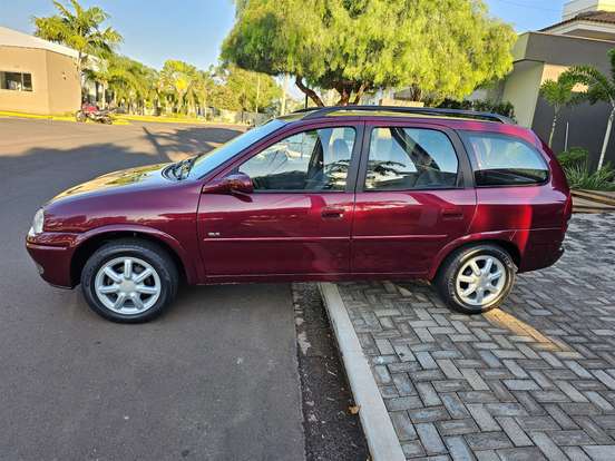 CHEVROLET-CORSA-1.6 MPFI GLS WAGON 8V GASOLINA 4P MANUAL CHEVROLET-CORSA-1996