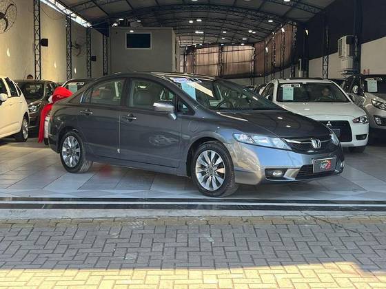 HONDA CIVIC 1.8 LXL 16V FLEX 4P MANUAL