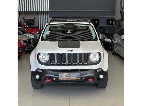 JEEP RENEGADE 2.0 16V TURBO DIESEL TRAILHAWK 4P 4X4 AUTOMÁTICO