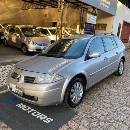 RENAULT MEGANE 1.6 DYNAMIQUE GRAND TOUR 16V FLEX 4P MANUAL