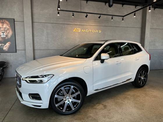 VOLVO XC60 2.0 T8 HYBRID INSCRIPTION AWD GEARTRONIC