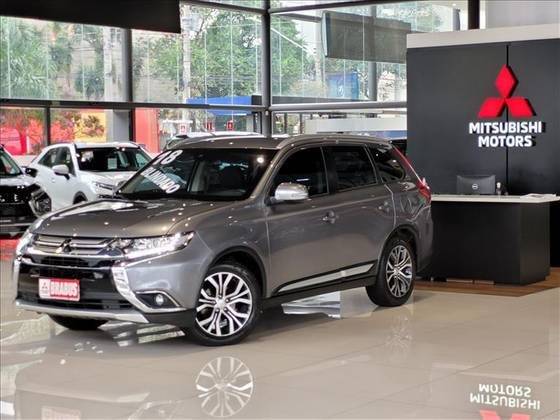 MITSUBISHI OUTLANDER 2.0 COMFORT 16V GASOLINA 4P AUTOMÁTICO