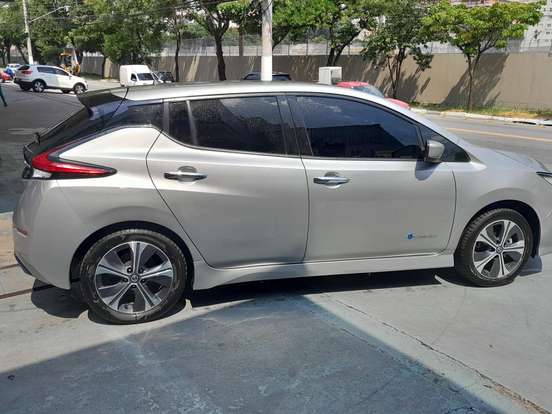 NISSAN-LEAF-B12P 40 ELÉTRICO NISSAN-LEAF-2021