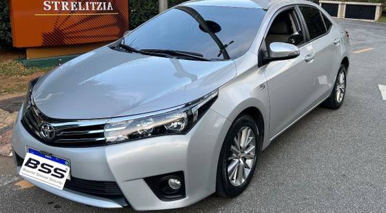 TOYOTA COROLLA 2.0 XEI 16V FLEX 4P AUTOMÁTICO