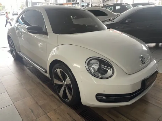 VOLKSWAGEN FUSCA 2.0 TSI 16V GASOLINA 2P AUTOMÁTICO