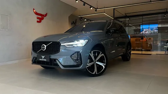 VOLVO XC60 2.0 T8 RECHARGE R-DESIGN AWD GEARTRONIC