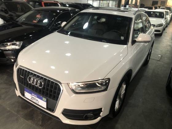 AUDI Q3 2.0 TFSI AMBIENTE QUATTRO 4P GASOLINA S TRONIC