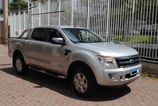 FORD-RANGER-2012