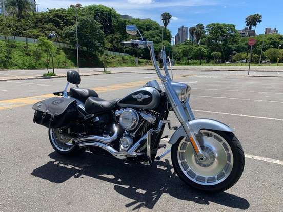 HARLEY-DAVIDSON-SOFTAIL FAT BOY-2019