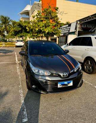 TOYOTA-YARIS-2022