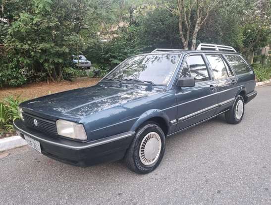 VOLKSWAGEN-QUANTUM-1988