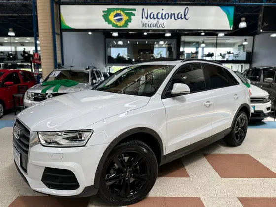 AUDI Q3 1.4 TFSI AMBIENTE GASOLINA 4P S TRONIC