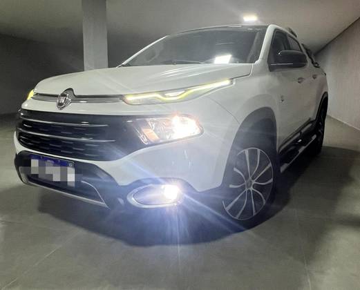 FIAT TORO 2.0 16V TURBO DIESEL VOLCANO 4WD AT9