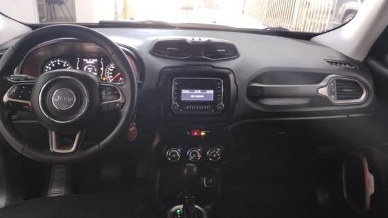 JEEP RENEGADE 1.8 16V FLEX SPORT 4P AUTOMÁTICO